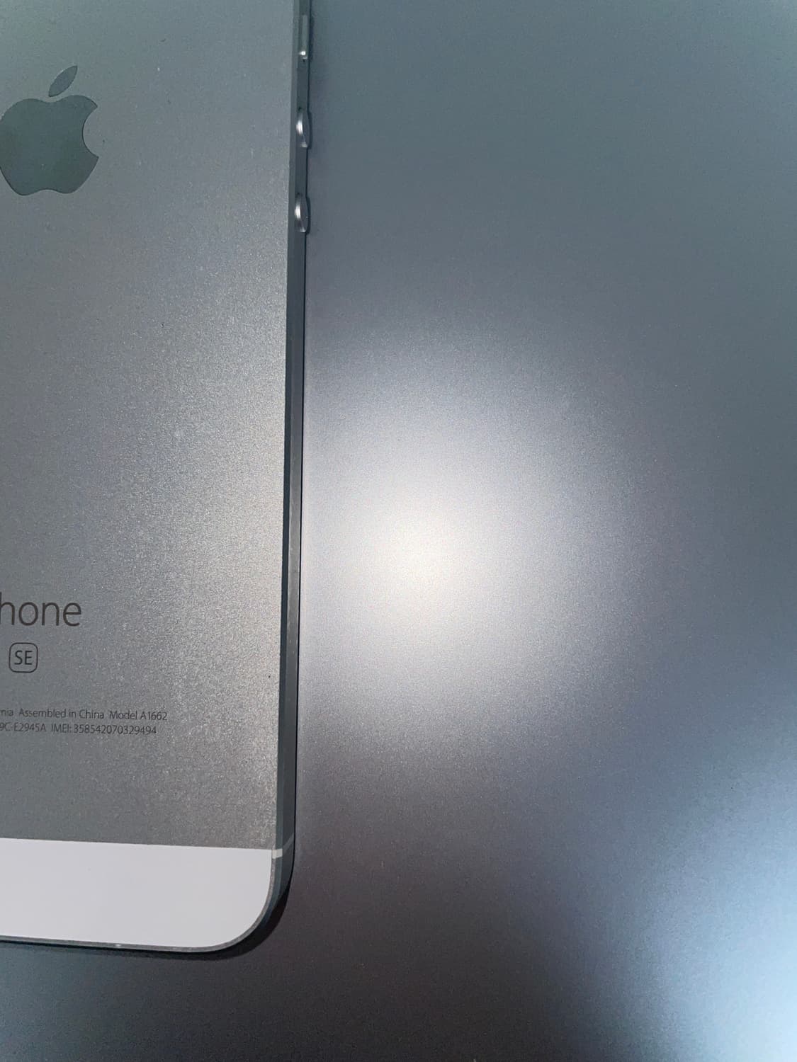 아이폰 SE 실버 128GB 상품이미지4