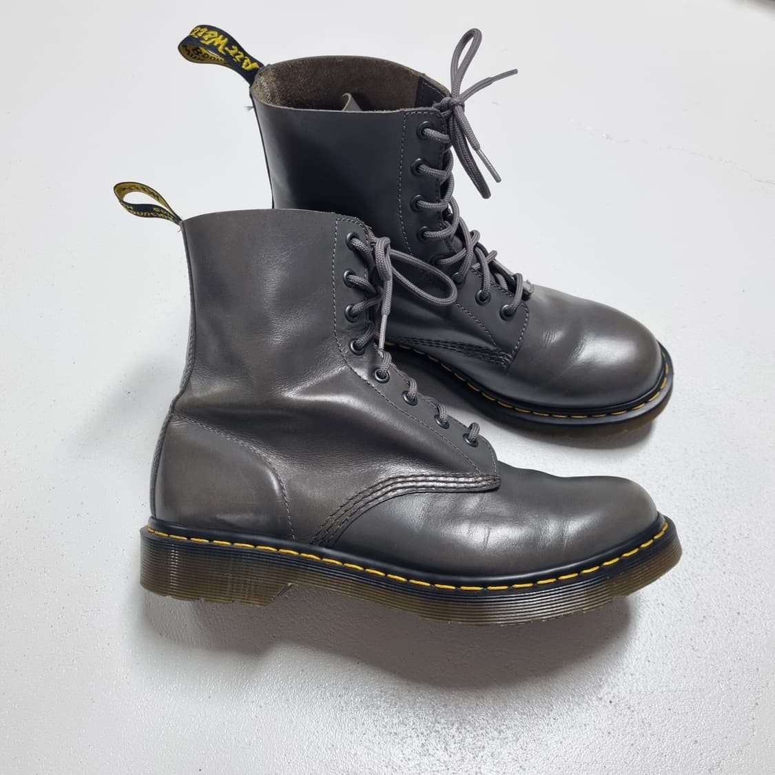 닥터마틴 PASCAL 8홀 - 270 (UK8)   DR.MARTENS 상품이미지6