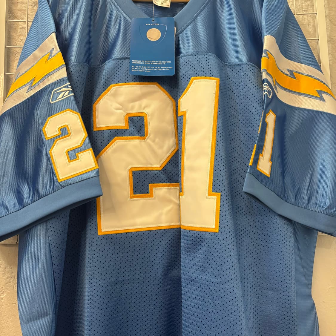 NFL X 리복 LA 차저스 유니폼 져지 2XL 상품이미지5