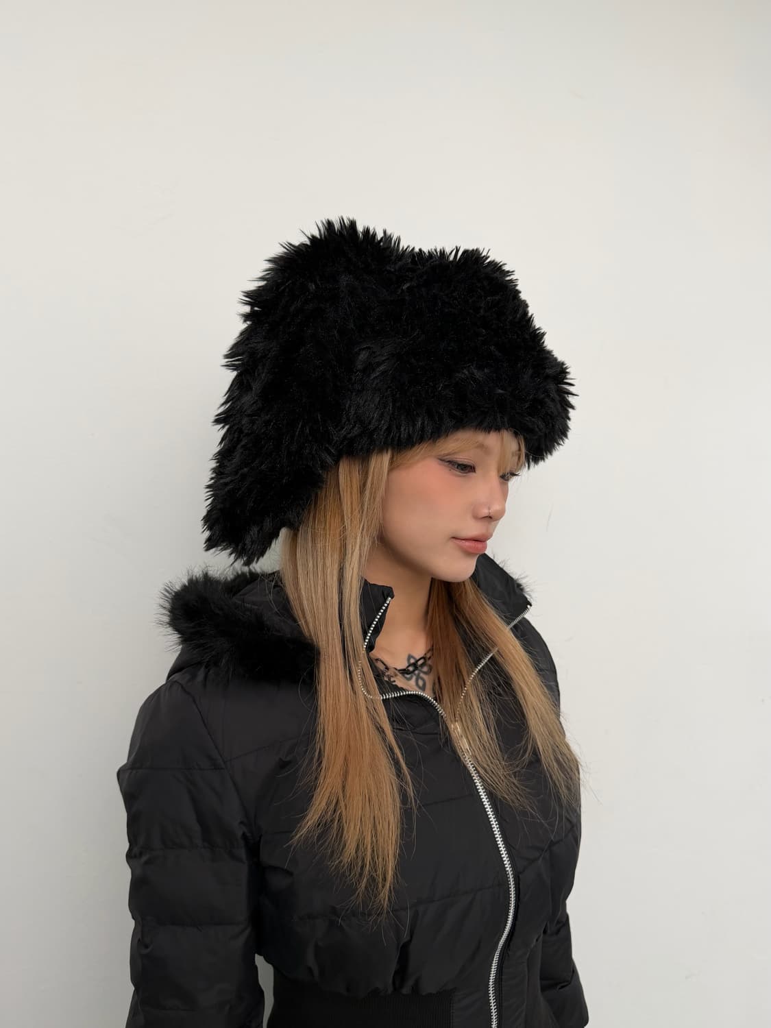 블랙 퍼 토끼 모자  상품이미지1