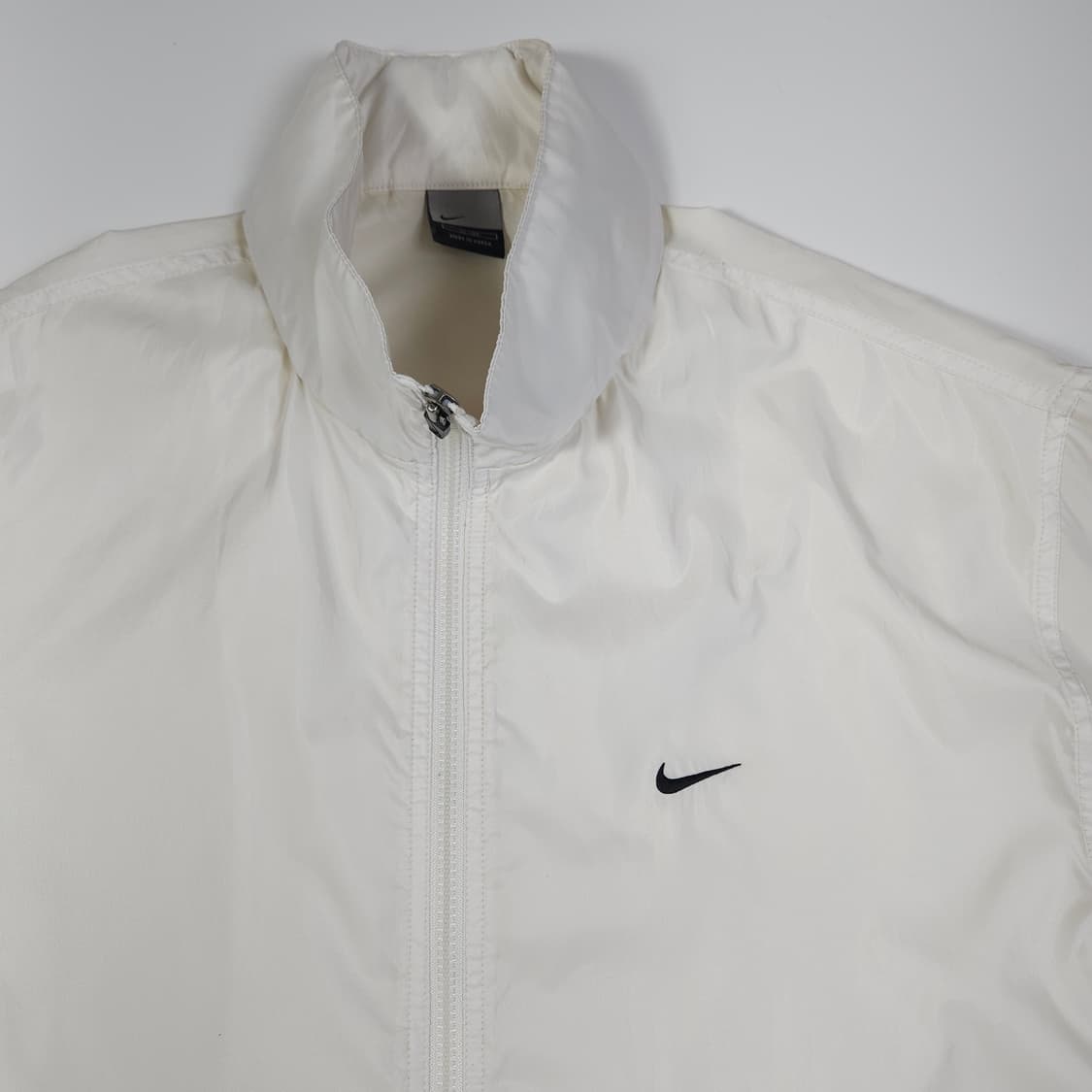 나이키 스우시 화이트 바람막이  상품이미지2