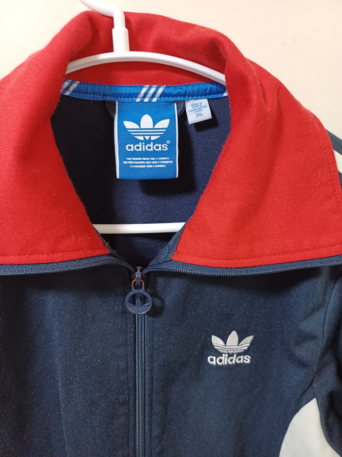 아디다스 유로파 트랙탑  네이비 레드 화이트 배색 상품이미지2