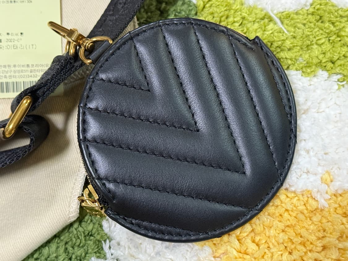 풀박) 루이비통 뉴웨이브 멀티 포쉐트 크로스백 상품이미지5