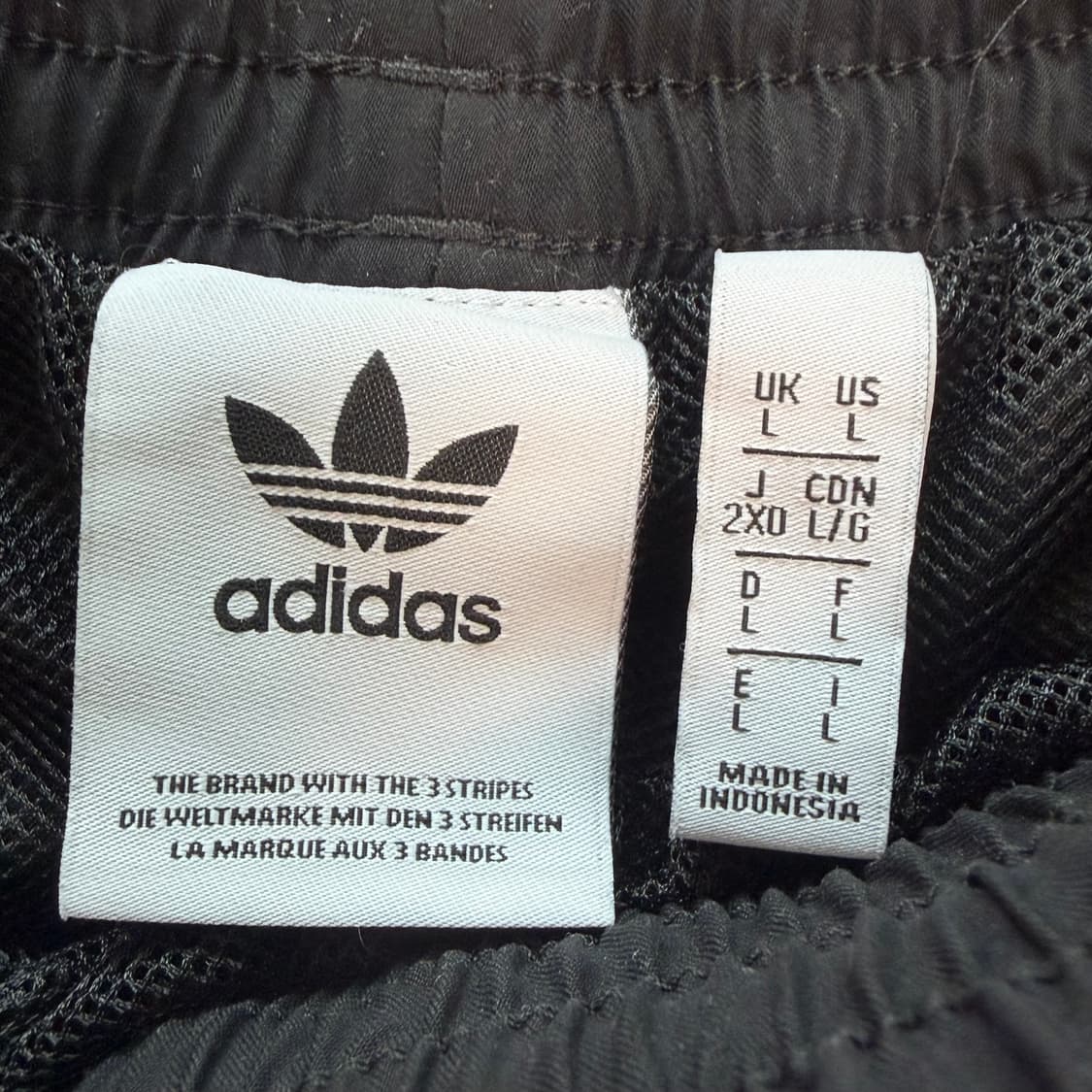 아디다스 오리지널스 빅 트레포일 프린트 쇼츠 상품이미지2