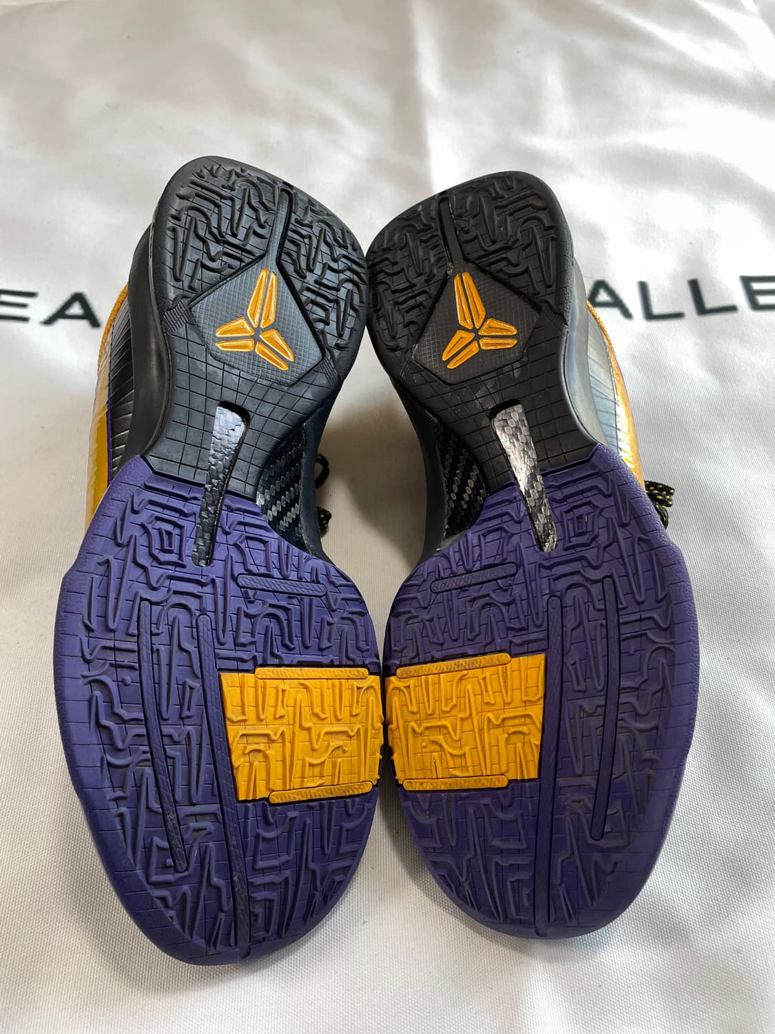 코비5 OG Lakers away 상품이미지4