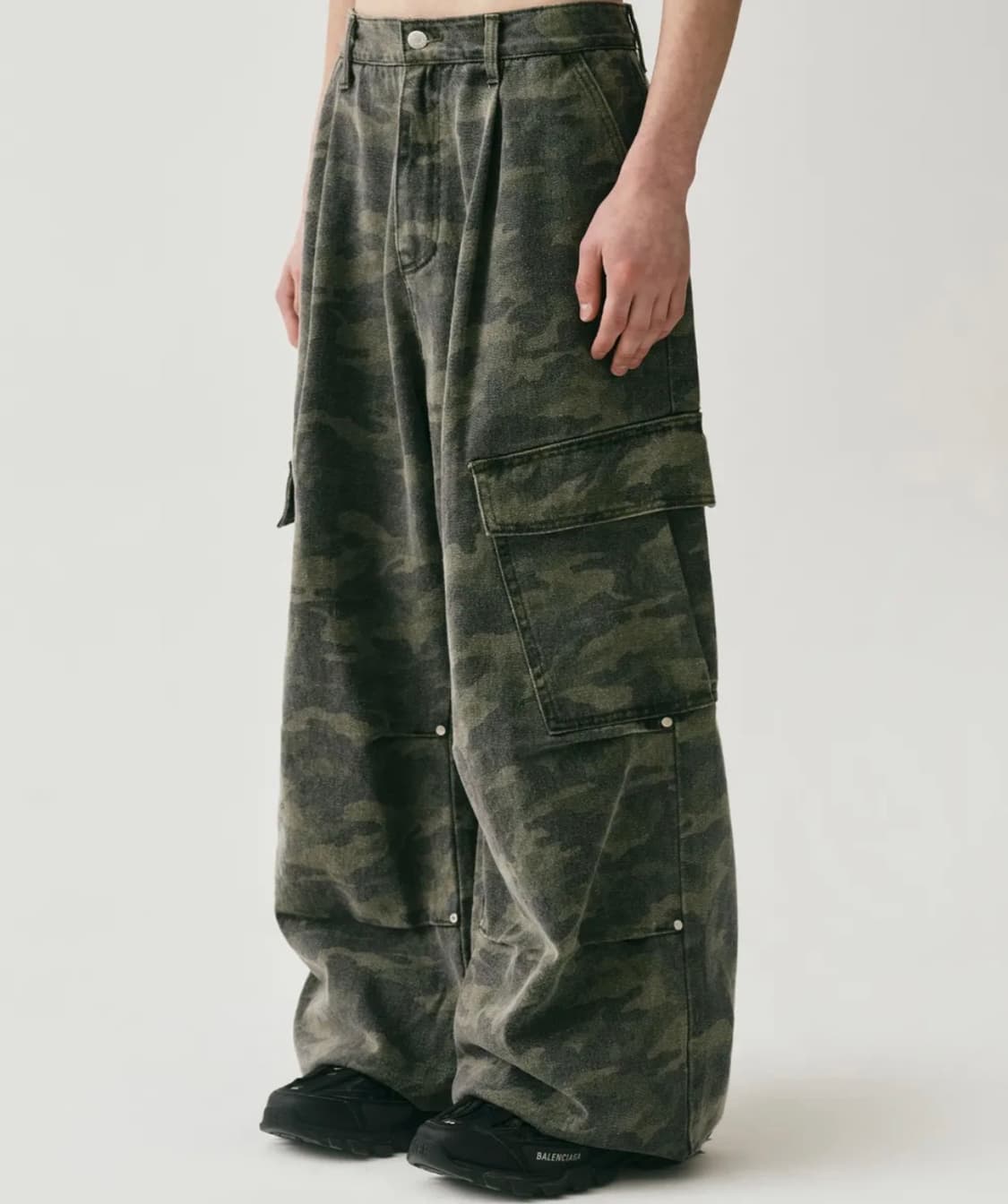 어반드레스 Side Big Cargo Pants CAMO 상품이미지1