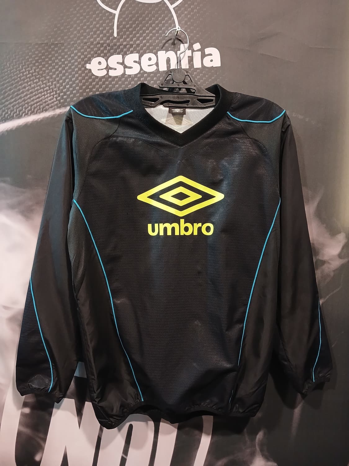 엄브로 바람막이 웜업 상품이미지1