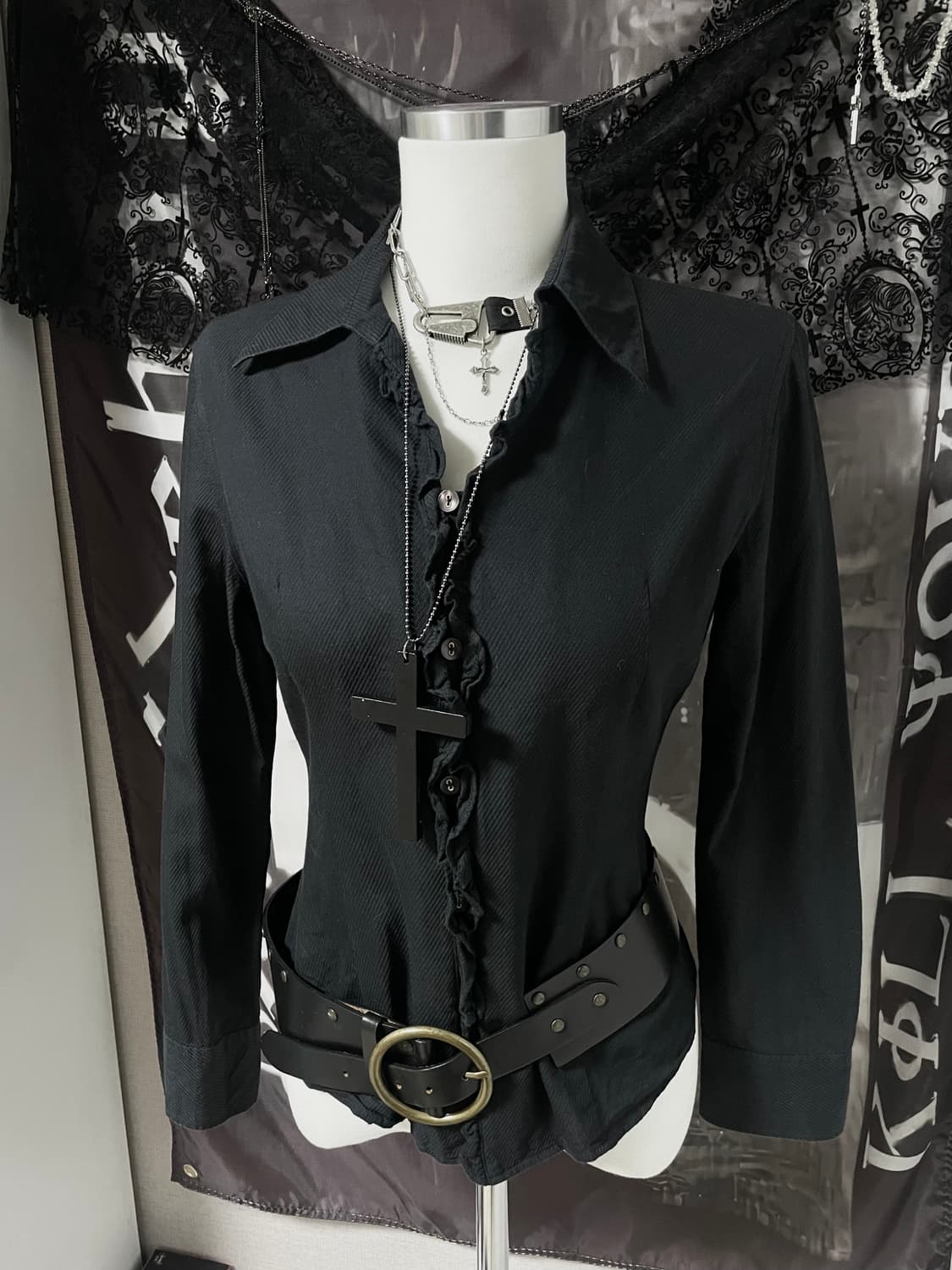 Gothic frill shirt 프릴 슬림 셔츠 나폴레옹st핀터레스트 상품이미지1