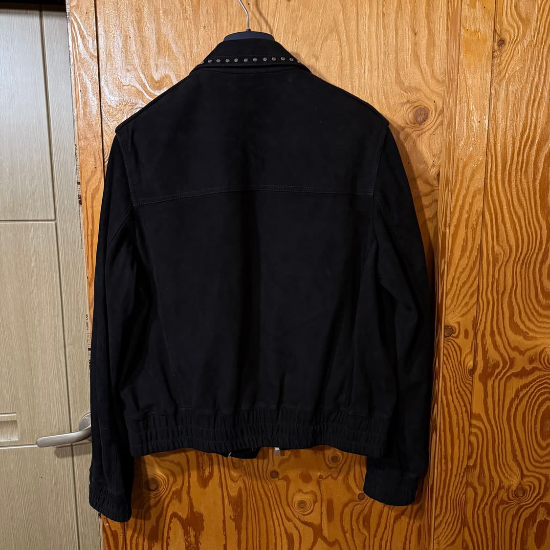 생로랑 플로랄 스터드 스웨이드 자켓 52 사이즈 상품이미지7