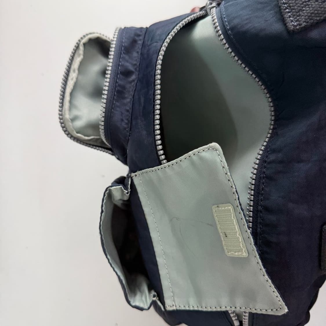 키플링 요한나 투웨이 크로스백 네이비 상품이미지7