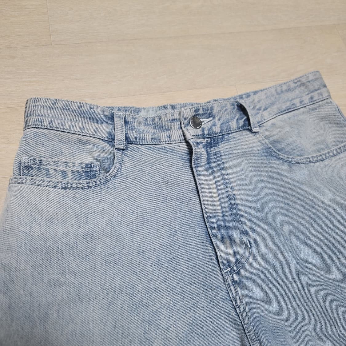 24S/S 솔리드옴므 벌룬 데님 카고팬츠 연청 48 상품이미지3