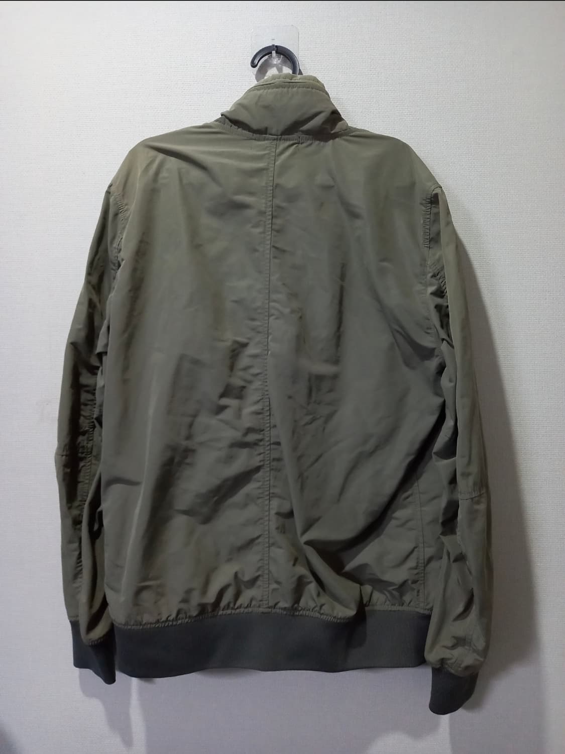 정품 스톤아일랜드 마이크로랩스 점퍼 자켓 100/L 상품이미지3