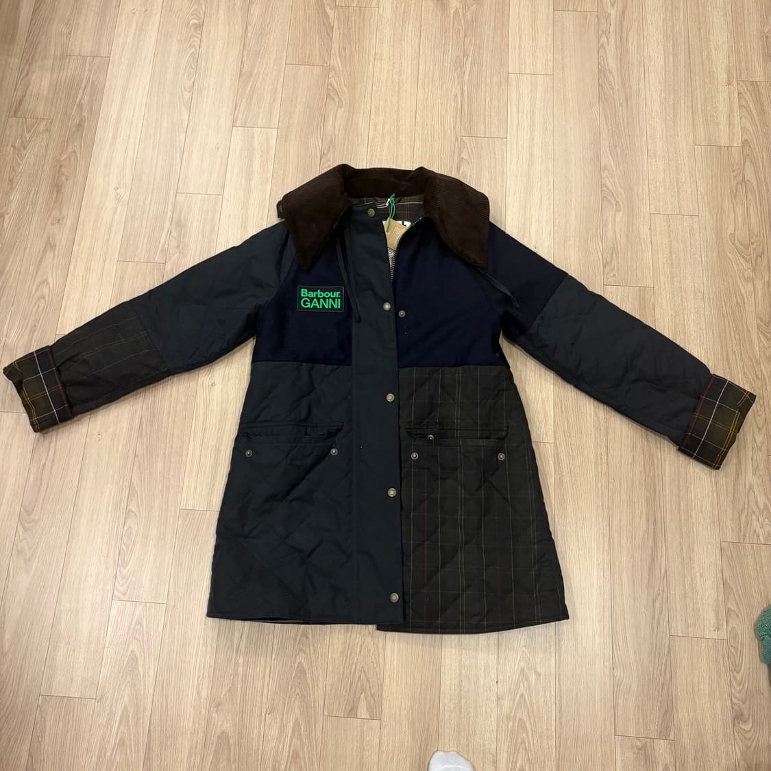 바버x가니 숏 헝글리 퀼트 자켓 상품이미지2