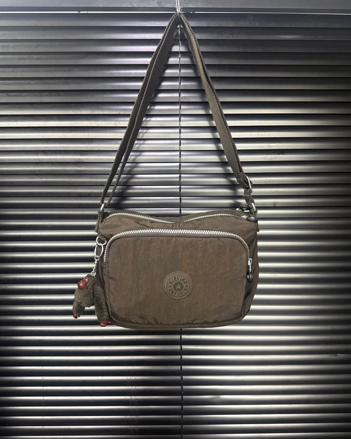 키플링 브라운 갈색 고릴라 인형 키링 크로스백 가방 갸루 펑크 로리걸 상품이미지3