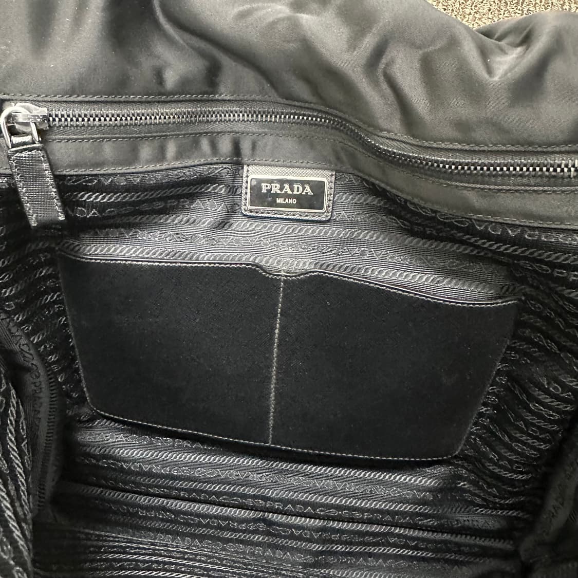 PRADA 프라다 메신저백 크로스백 가방 블랙 상품이미지4