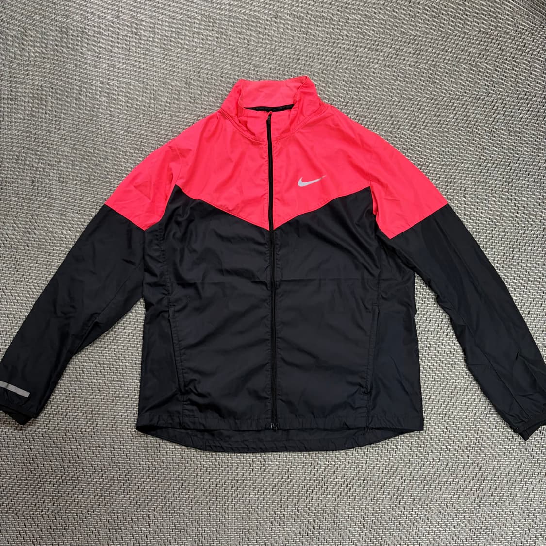 (XL)나이키 투톤 런닝 바람막이 상품이미지1