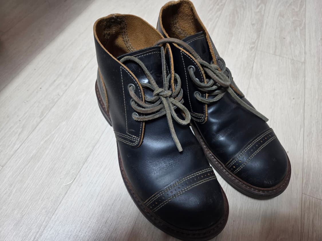 레드윙X나이젤카본 콜라보 처카부츠 팝니다  상품이미지2