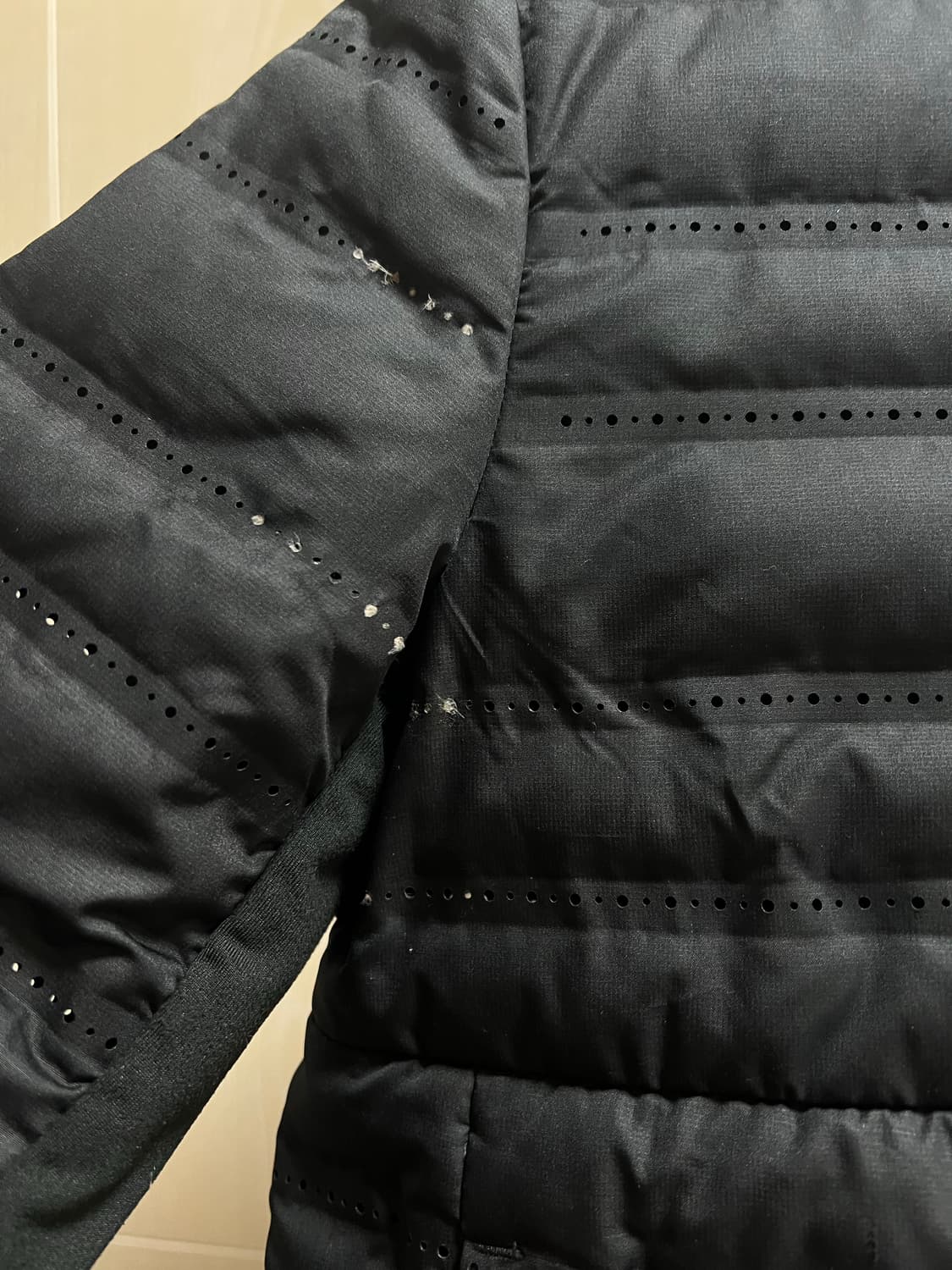 나이키 에어로로프트 러닝 자켓 블랙 s 상품이미지5