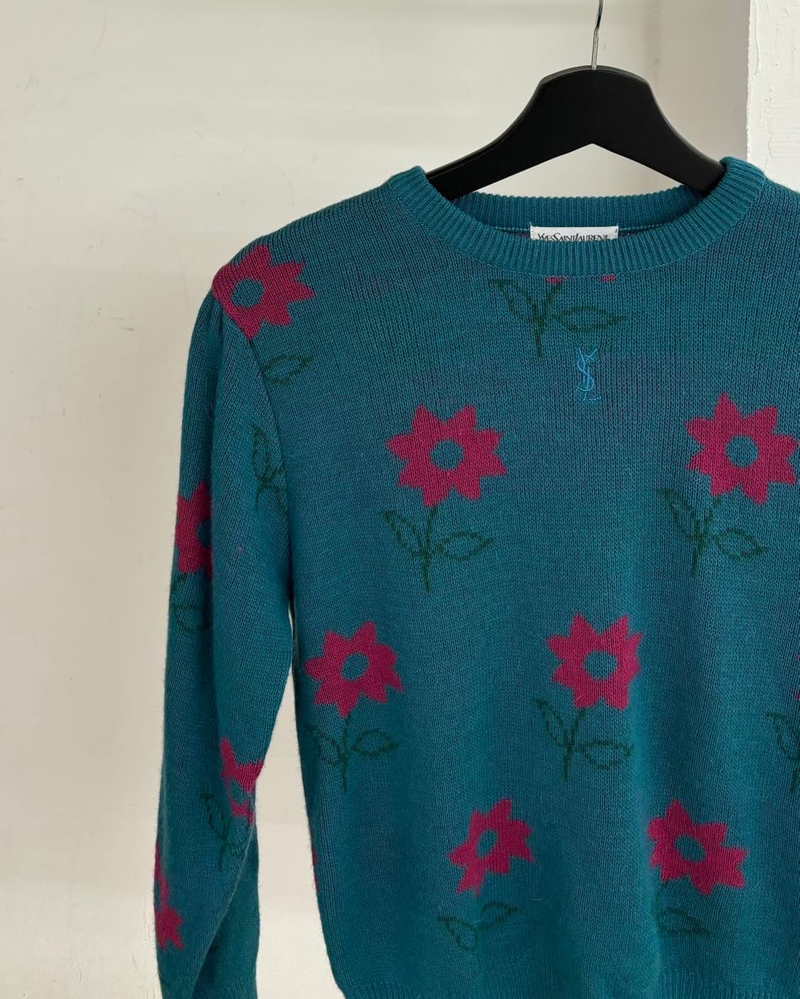 입생로랑 티파니블루 플로럴 니트 상품이미지3