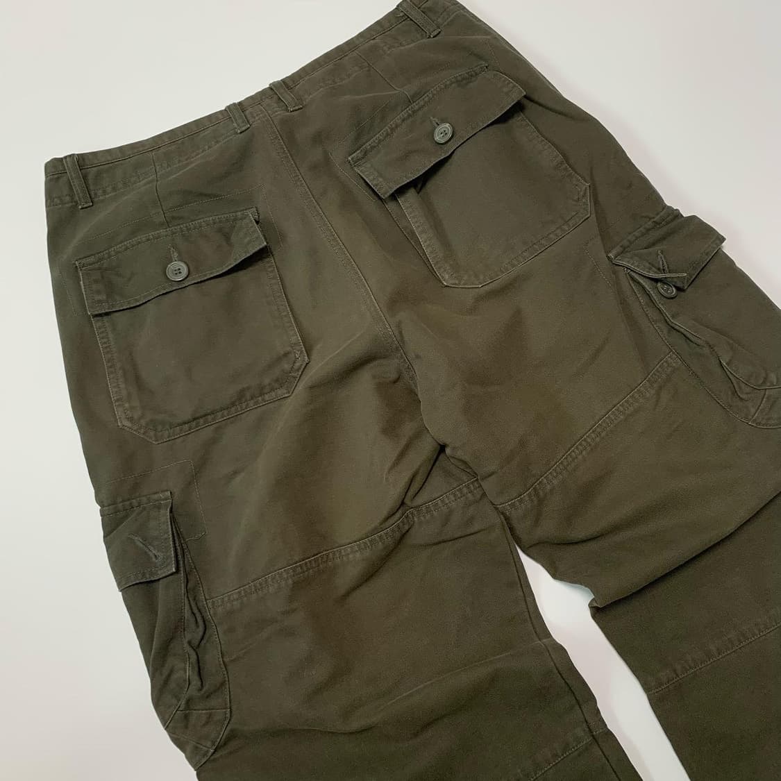 포켓 디테일 카키 카고팬츠 상품이미지6
