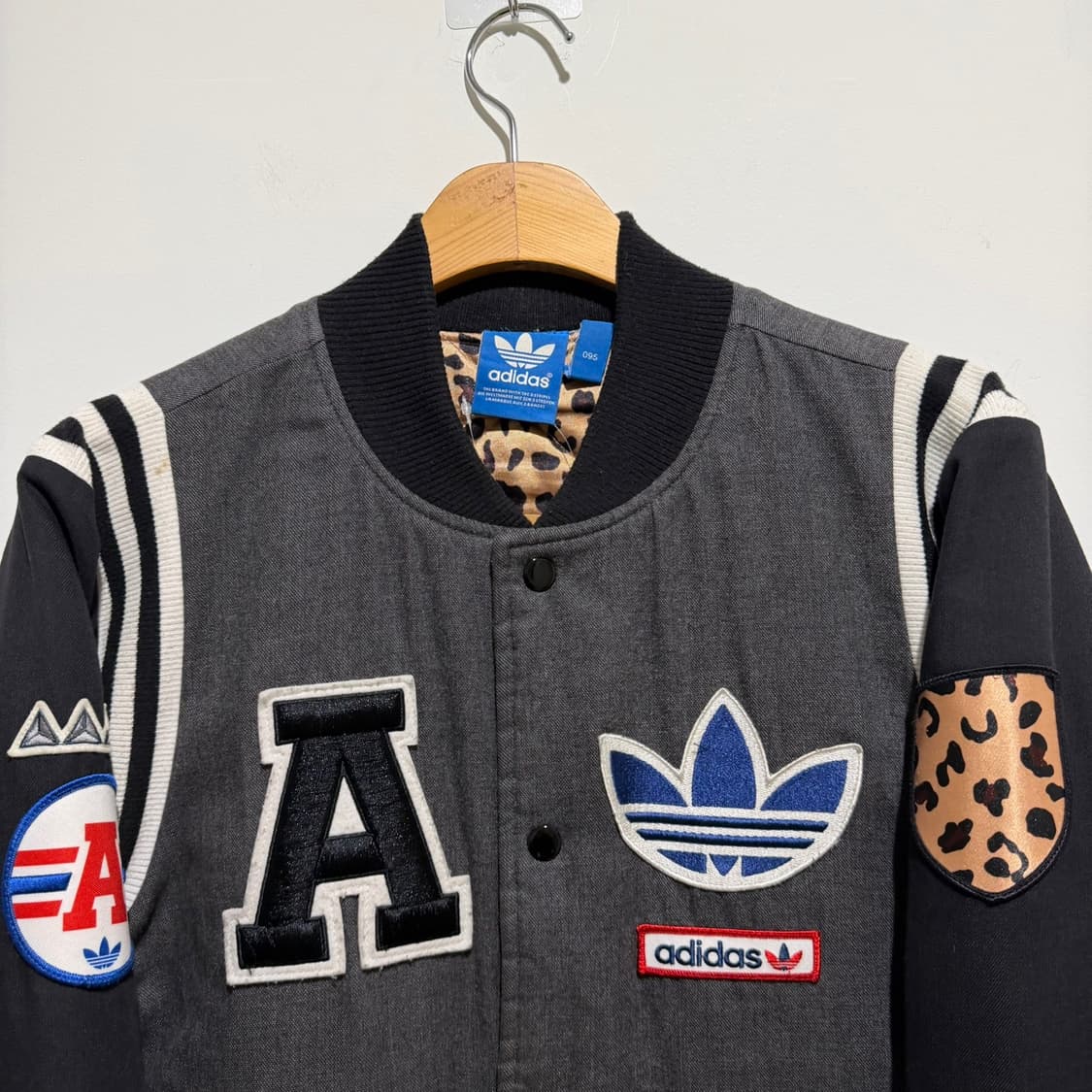 아디다스 스타디움 바시티자켓 상품이미지2