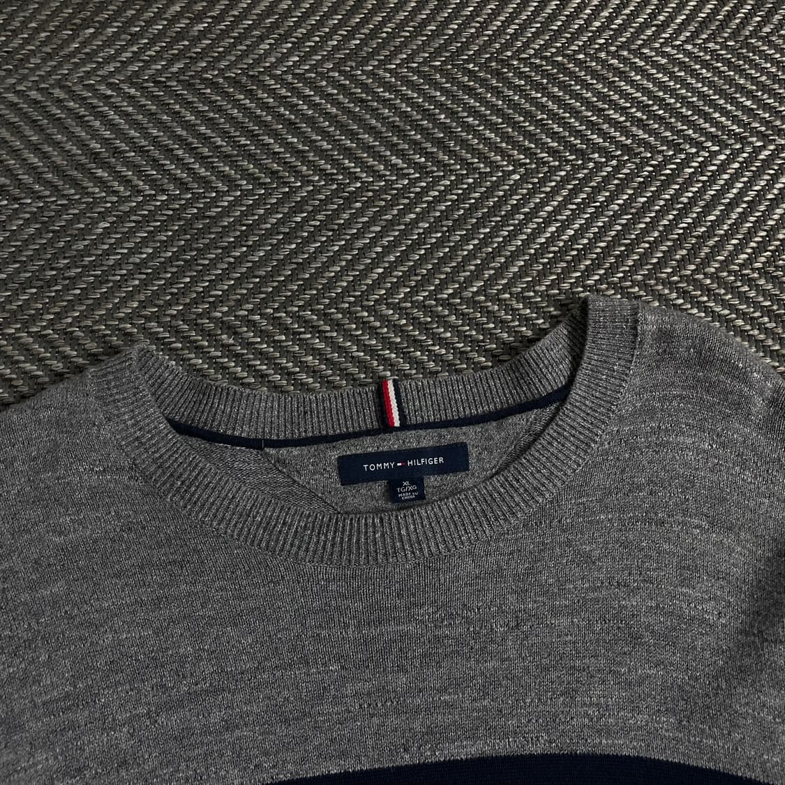 타미힐피거 빅로고 박시핏 디테일 니트y 3746 상품이미지5