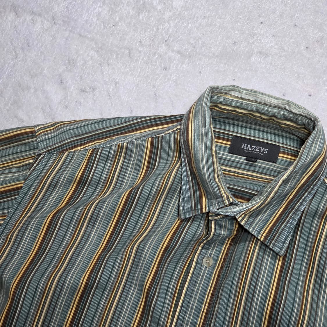 헤지스 그린 브라운 골덴 스트라이프 셔츠 상품이미지2