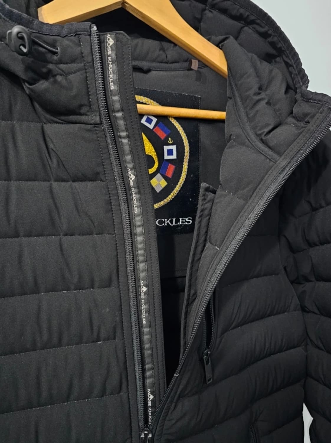 정품 무스너클 블랙 패딩 95 상품이미지5