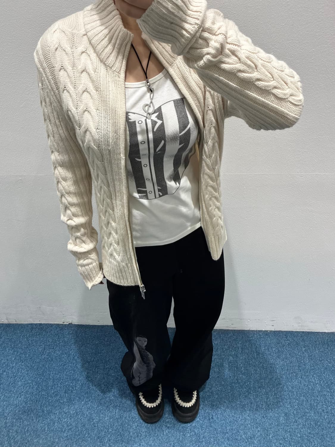 아이보리 니트집업 상품이미지2