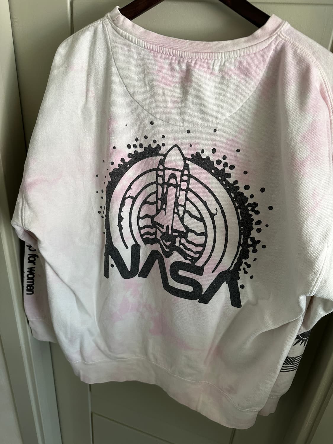 Ariana Grande x NASA Coachella Crewneck  상품이미지5