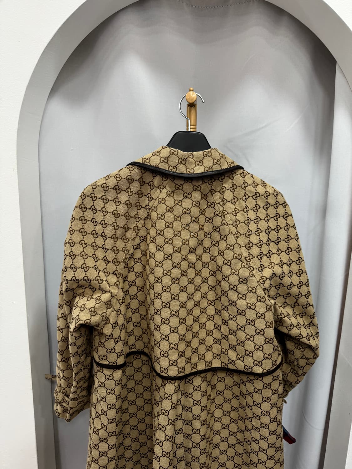 백화점판 구찌 GG 체크 리버서블 코트 36사이즈  상품이미지3