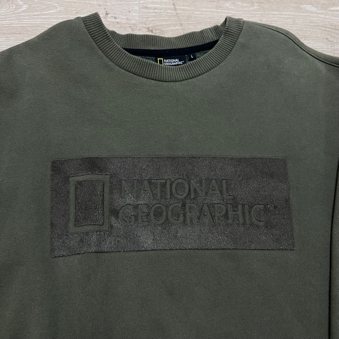 내셔널지오그래픽 빅로고 기모 맨투맨 크루넥 티셔츠 [카키] L/100 상품이미지4