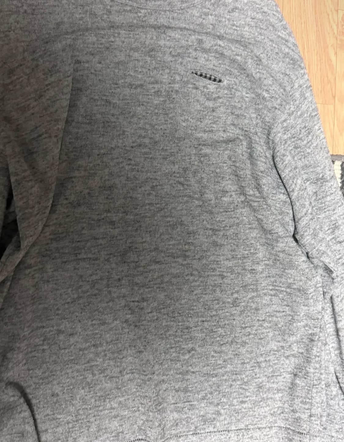 해칭룸 레이어 커프스 티셔츠 그레이 3사이즈 상품이미지3