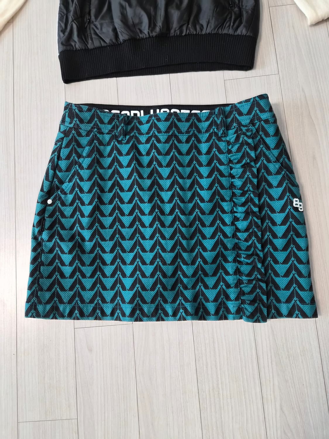 ​⛳미착용 새상품 [파리게이츠] 패턴 큐롯 스커트 상품이미지2