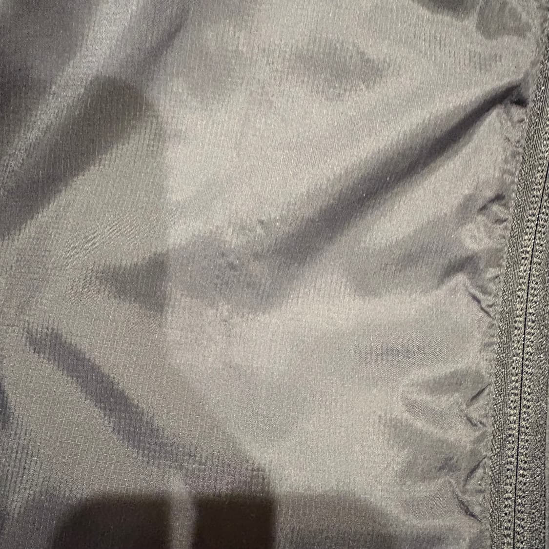 베이프 패커블 바람막이 M 상품이미지6