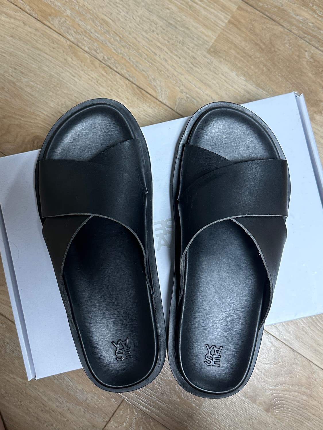 (270) 야세 오피스 슬라이드 레더 블랙 547 상품이미지4