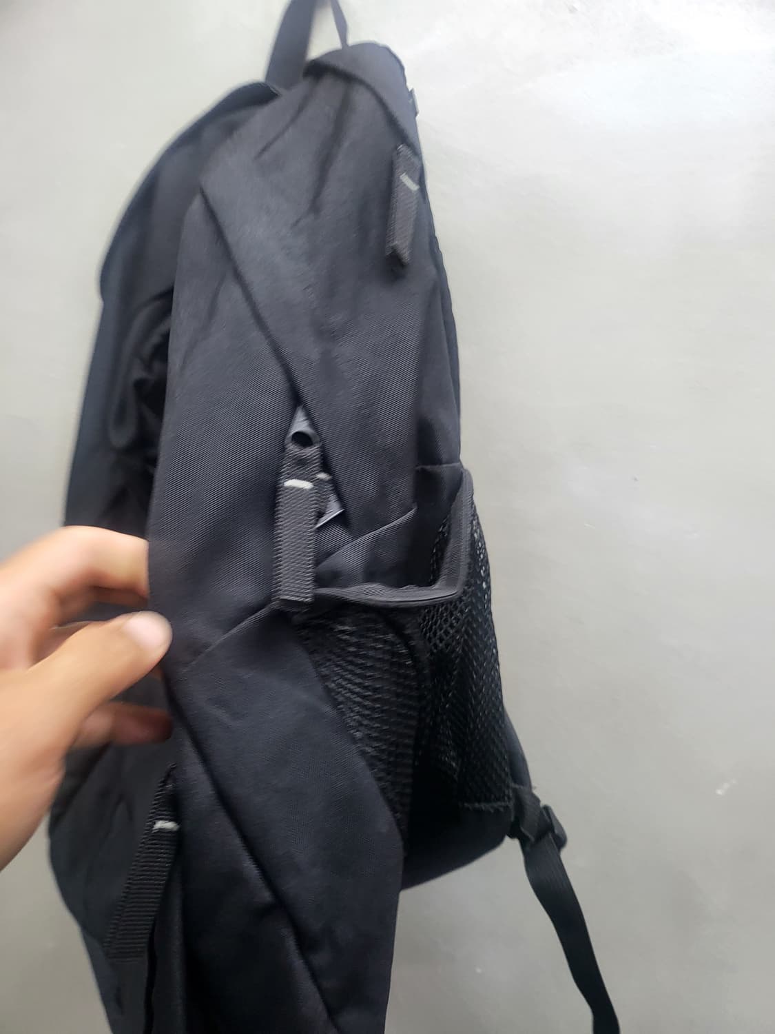 잔스포츠 검정 백팩 가방 상품이미지2