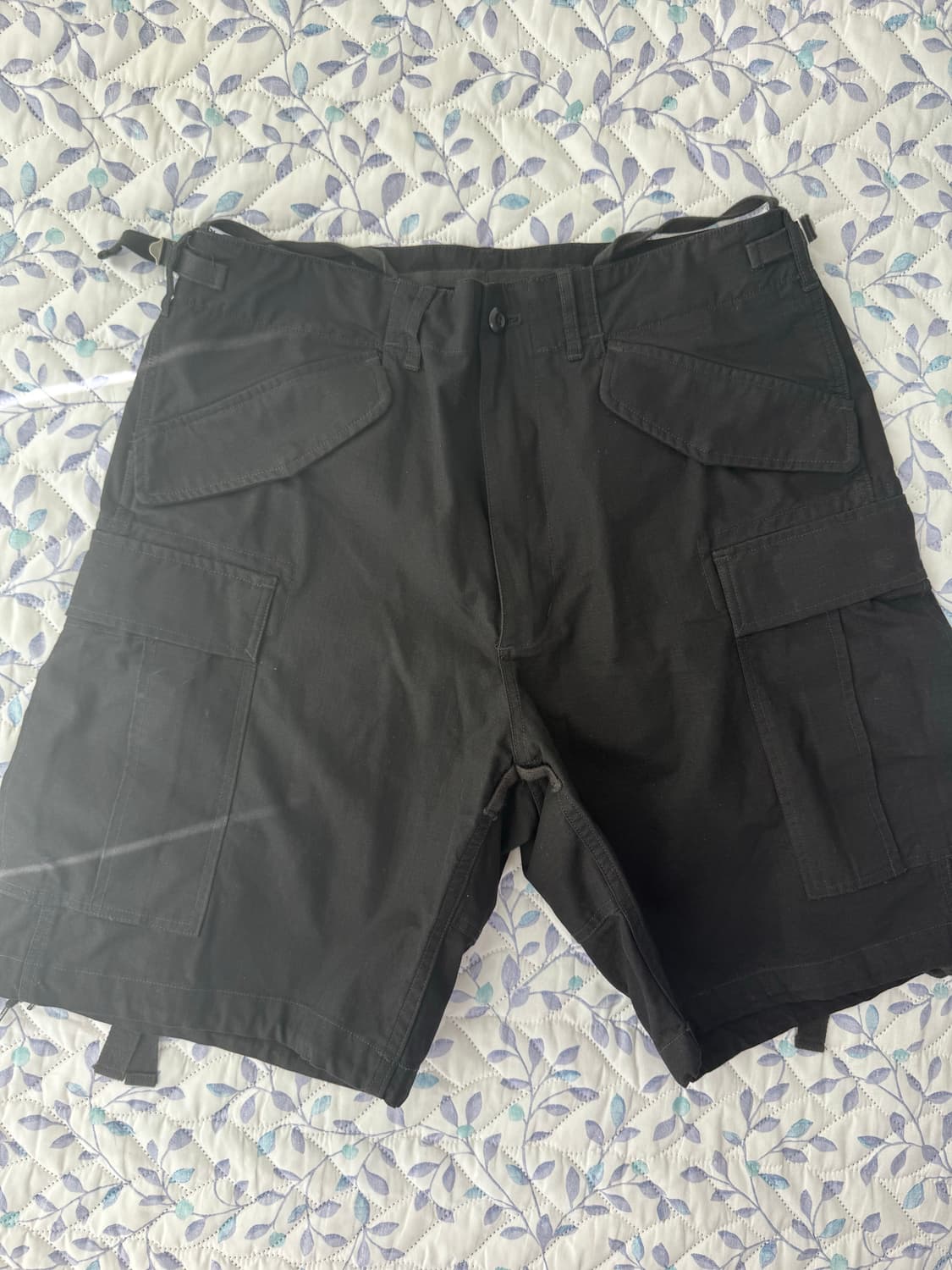 [M] 아웃스탠딩 M51 WIDE CARGO SHORTS_BLACK 상품이미지2