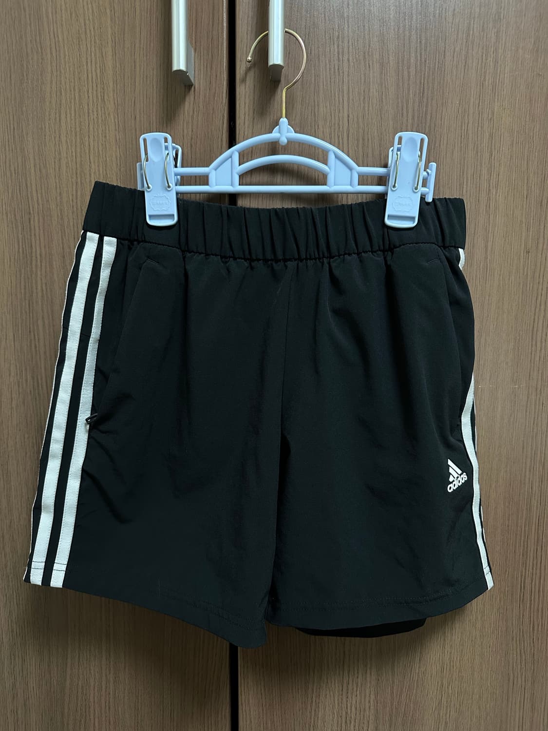 아디다스 블랙 반바지  상품이미지1