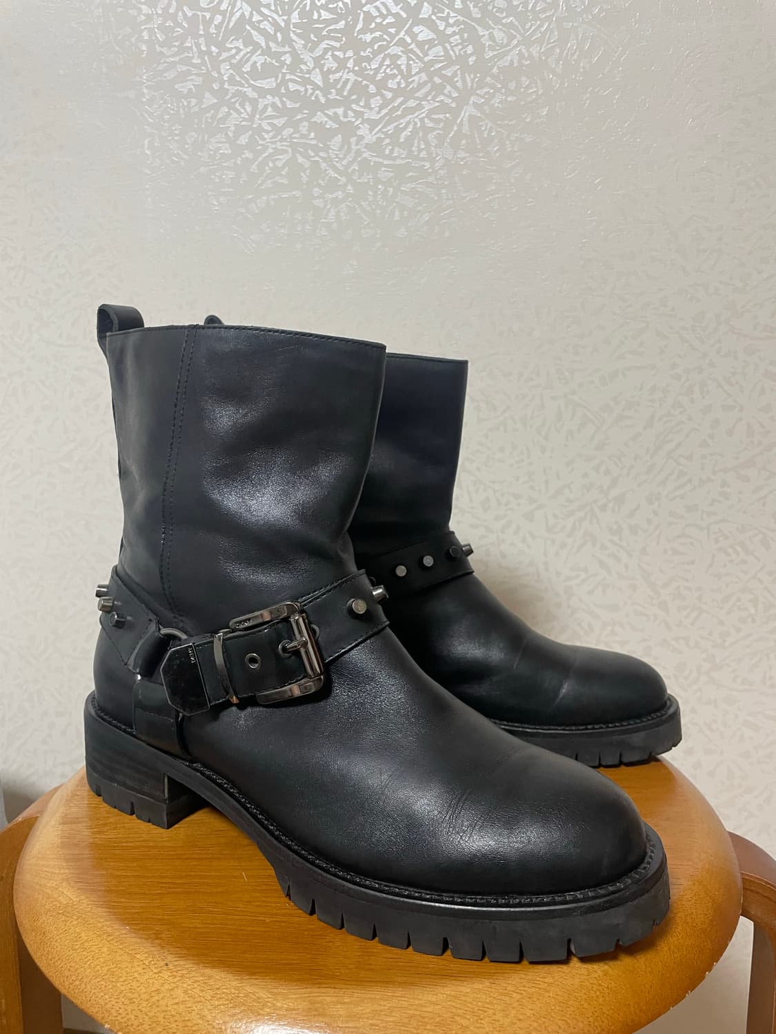 DKNY 가죽 바이커 부츠 250 상품이미지2