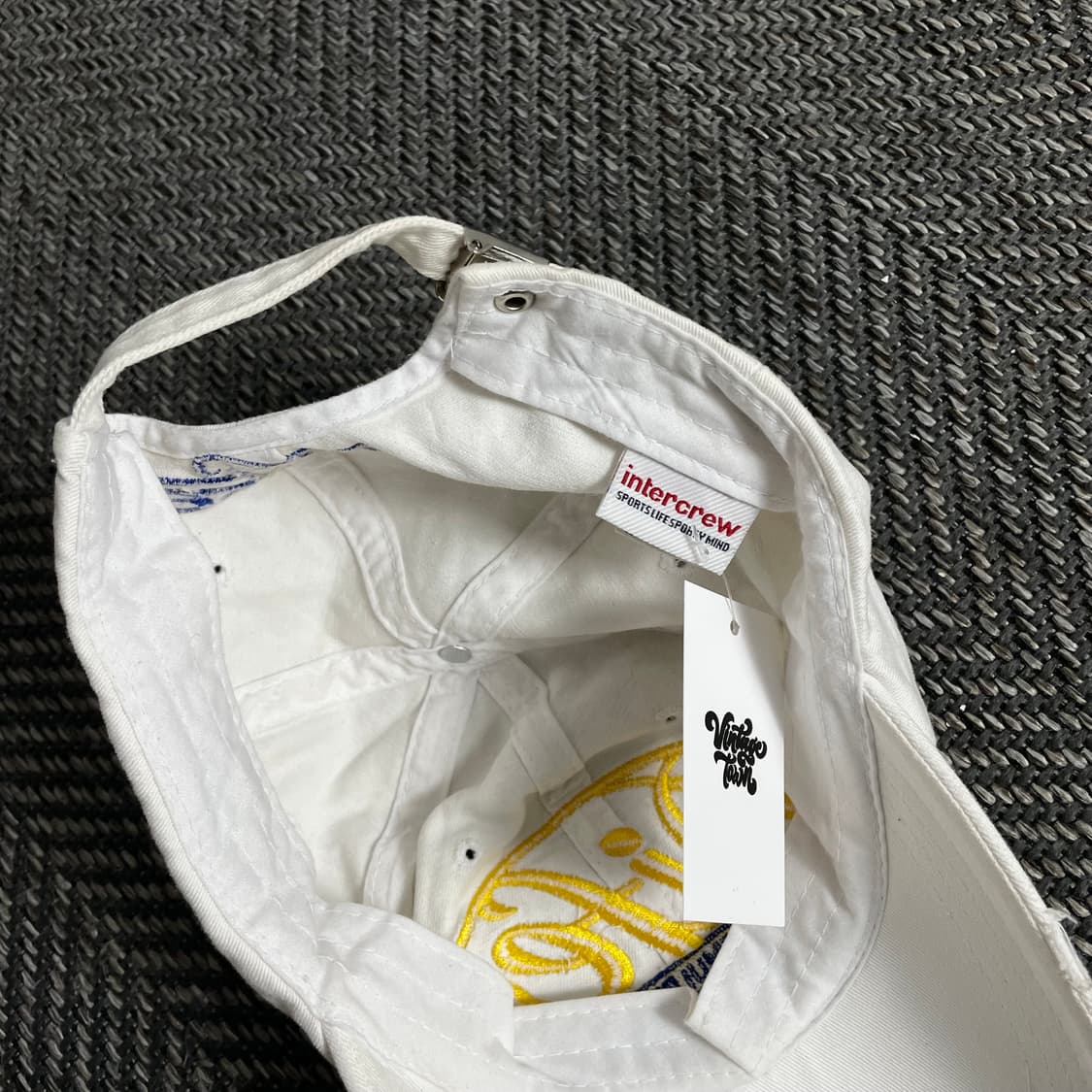 인터크루 y2k 빈티지 화이트 볼캡 o 4114 상품이미지4
