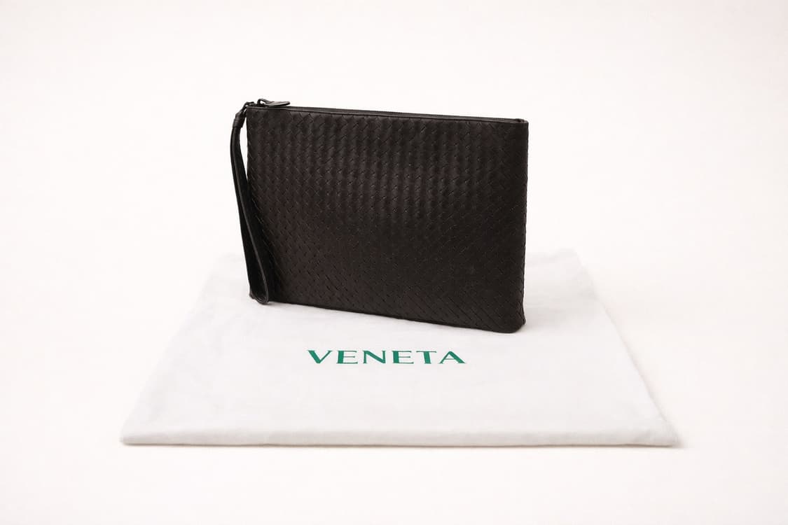 [S급] 보테가베네타 인트레치아토 레더 라지 클러치백 판매합니다!!! 상품이미지1