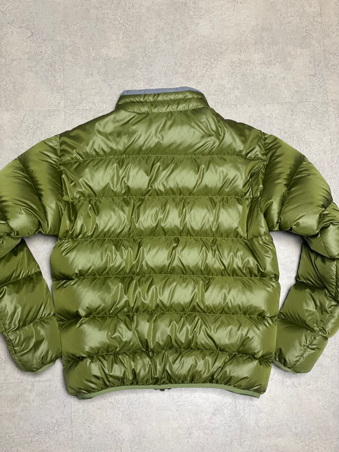 빈티지 몽벨 라이트 알파인 구스 다운 패딩 자켓 올리브 그린 상품이미지4