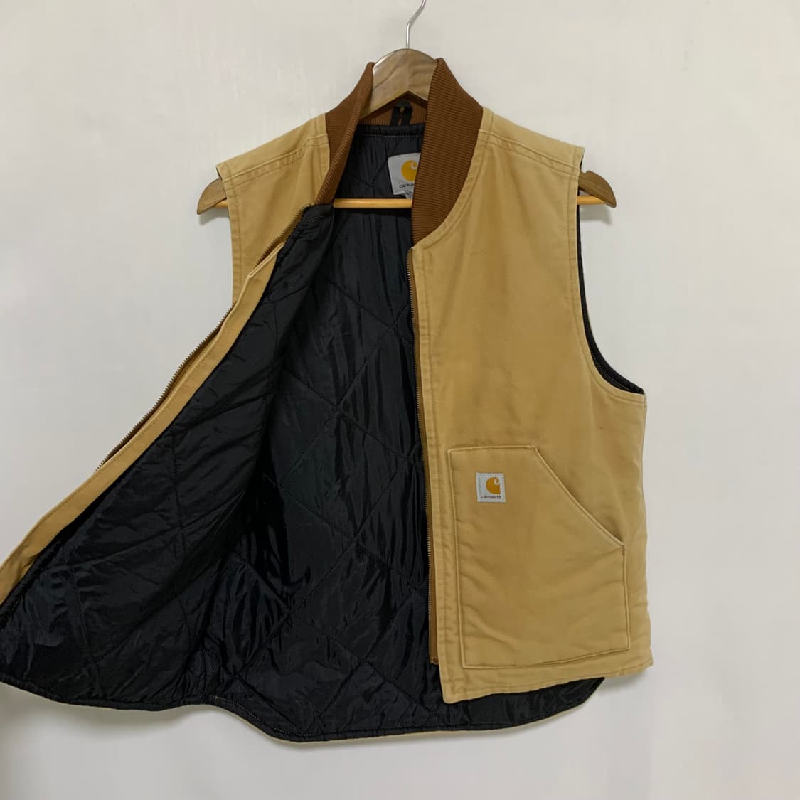 칼하트 샌드스톤 베스트 브라운 조끼 패딩 M 상품이미지4