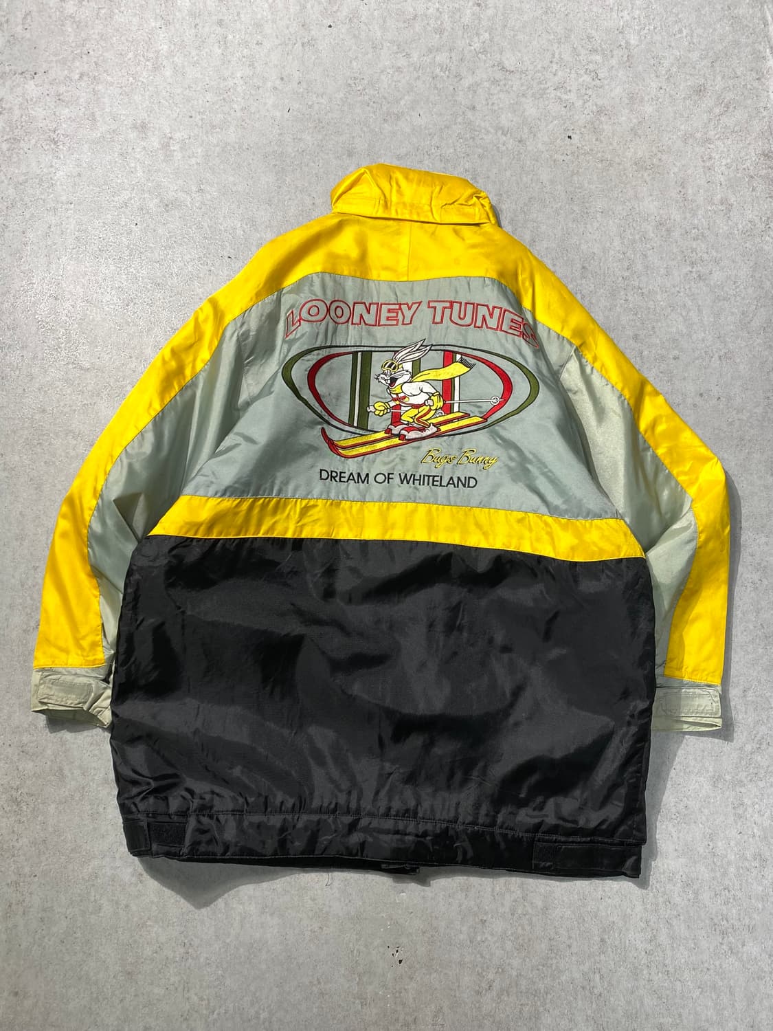 [105] Looney Tunes 루니툰즈 벅스버니 나일론 자켓 상품이미지4
