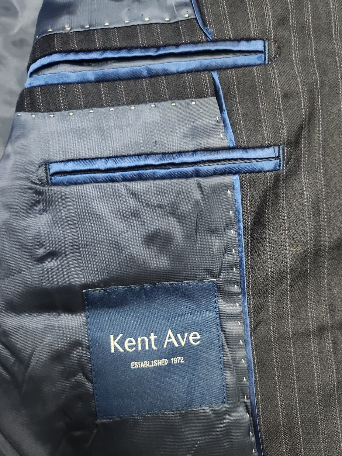 KENT AVE 로로피아나 원단 네이비 스트라이프 블레이저 상품이미지4