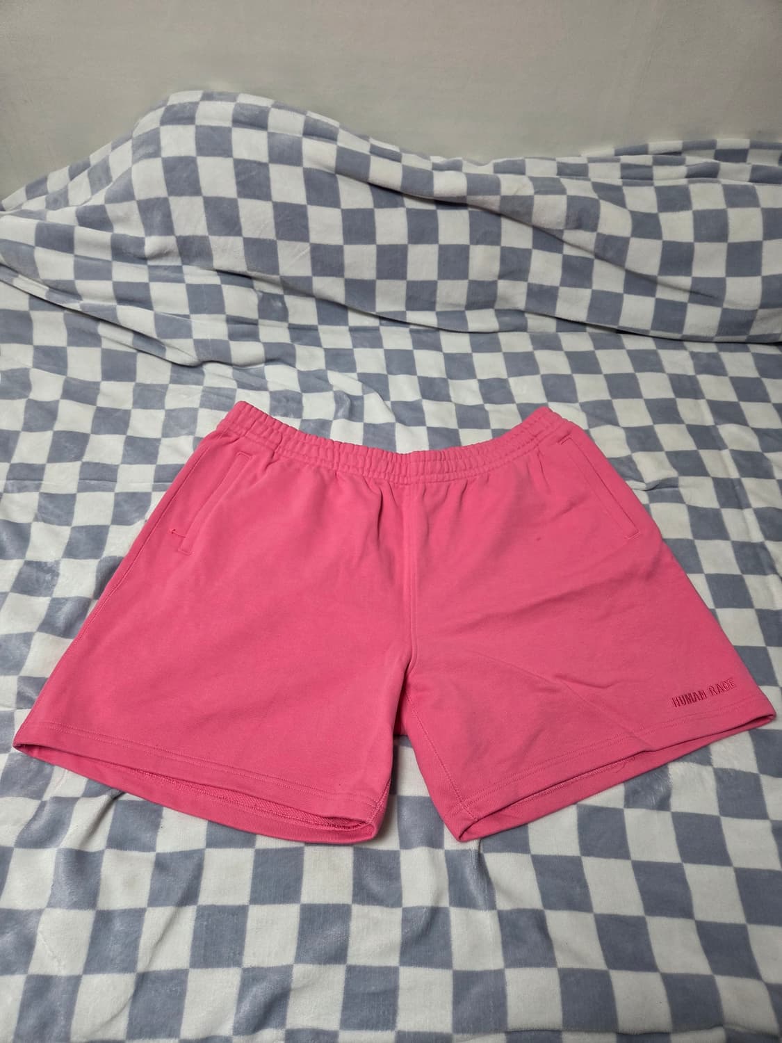 아디다스 퍼렐윌리암스 휴먼레이스 베이직쇼츠 XXL 핑크반바지 Adidas 상품이미지1