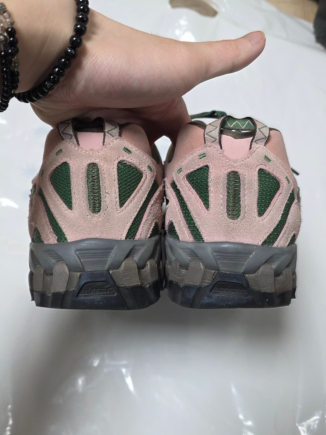 뉴발란스 x 999휴머니티 ML610T 핑크 문 280 상품이미지6