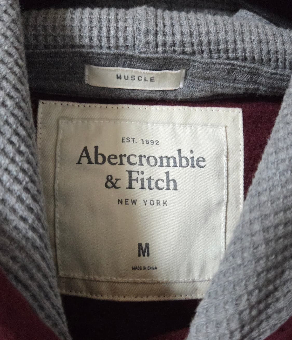 (착샷) 아베크롬비 후드 티셔츠 버건디 상품이미지4