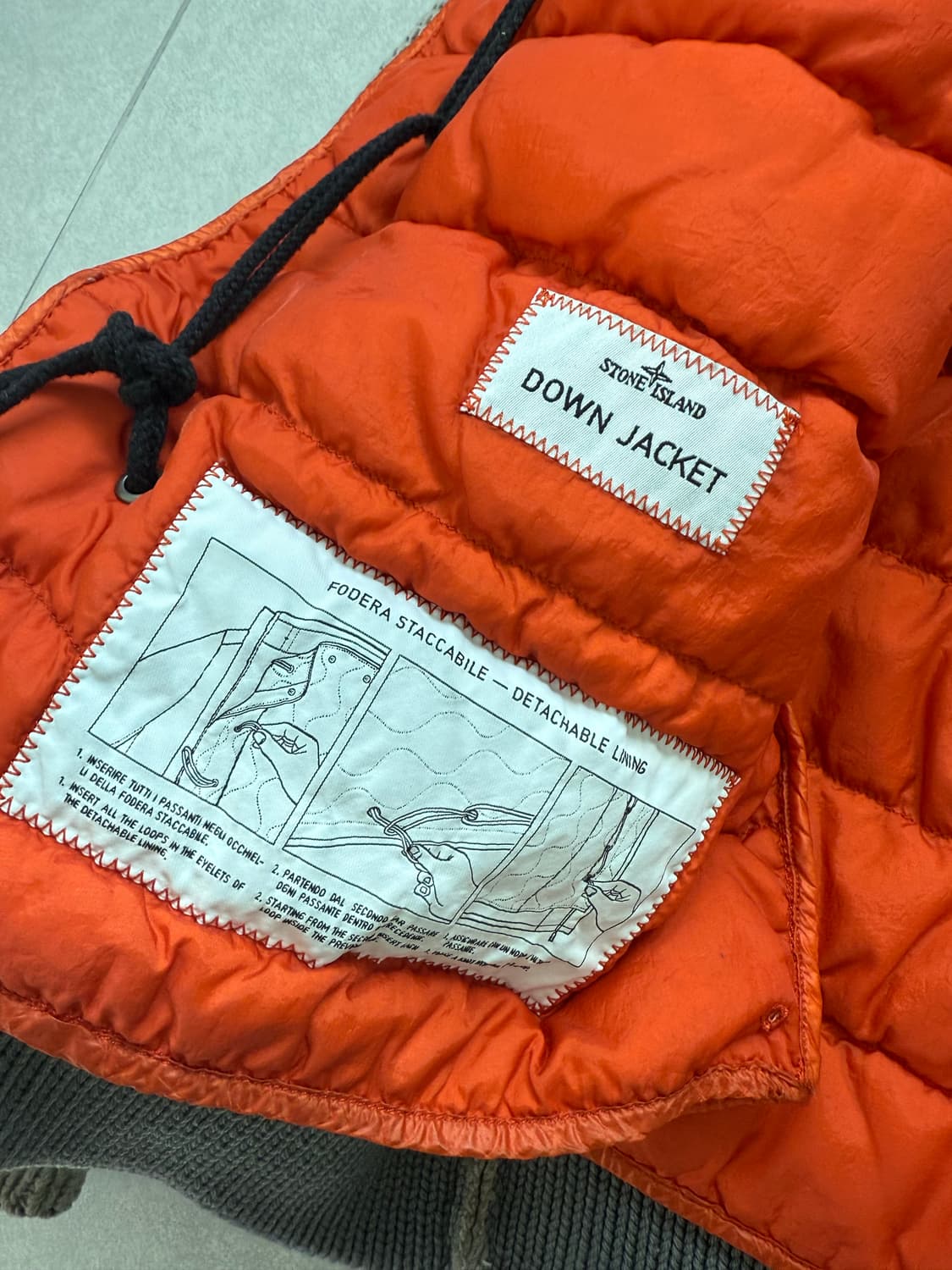 스톤아일랜드 니트 다운 자켓(내피 탈부착 가능) 상품이미지4